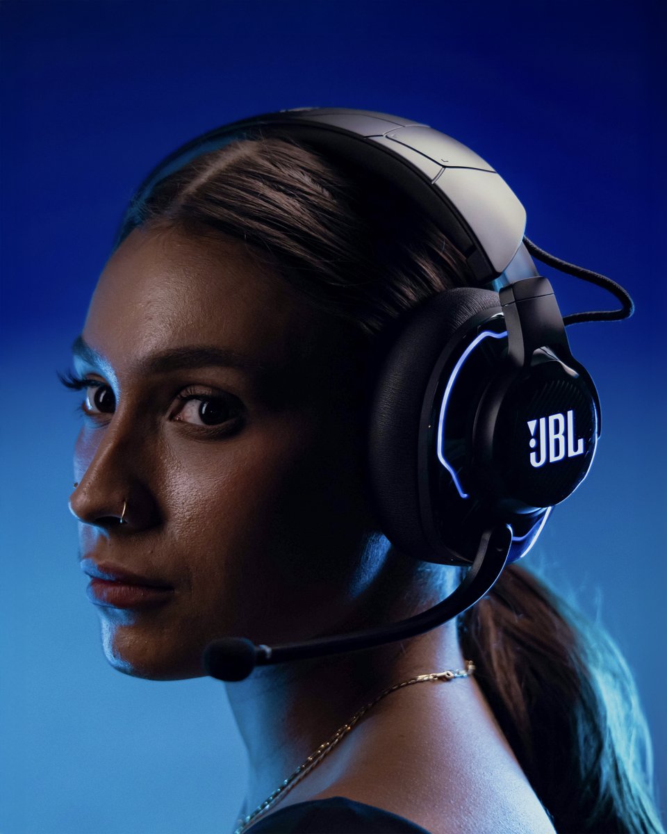 JBLQuantum's tweet image. Pick a colour for your headset.
🟦or🟩?
#JBLQuantum910Wireless