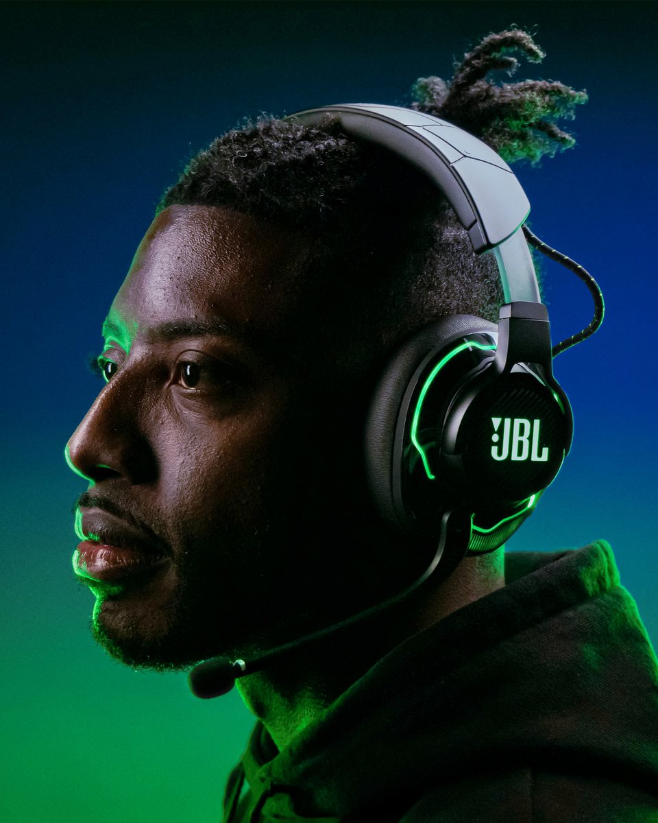 JBLQuantum's tweet image. Pick a colour for your headset.
🟦or🟩?
#JBLQuantum910Wireless