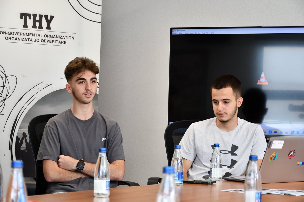 UNICEFKosovo's tweet photo. Today in Prizren📍w/ADA Managing Director, Mr. Brünner &amp; Head of @ADCinKosovo listening to voices, ideas, &amp; lived experiences of young people who are not just beneficiaries of change but drivers of it. The vital support of @AustrianDev ensures that youngsters are equiped to act! https://t.co/I0SH2fk66e