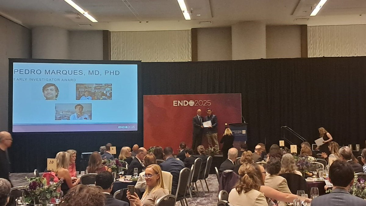 ESEndocrinology's tweet image. Congratulations to one of our ESE team members Pedro Marques on receiving an Early Investigator Award at #ENDO2025! 👏
Pedro's main research interests concern pituitary and neuroendocrinology.