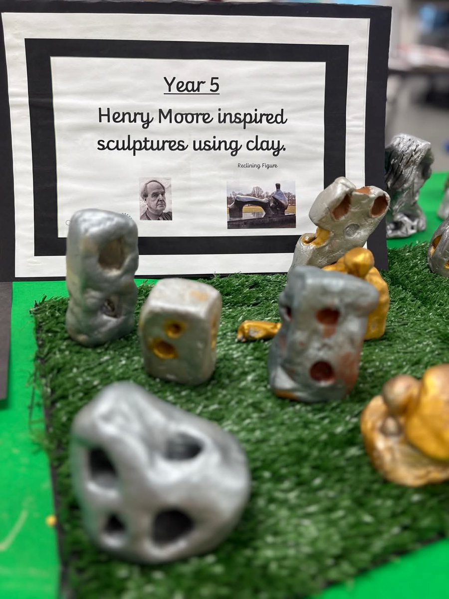 This year, pupils across Years 1 to 6 have explored a wide range of artists, techniques, and styles — and the results have been nothing short of incredible!
Here is some of the work on display for parents at our art and music showcase today!