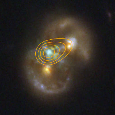 SpaceTelescope's tweet image. NEWS: We may be witnessing the formation of a new supermassive black hole. #NASAWebb shows the Infinity Galaxy has a growing black hole between two galactic nuclei. It may have formed there through direct collapse of a gas cloud: webbtelescope.pub/4nQlWwI