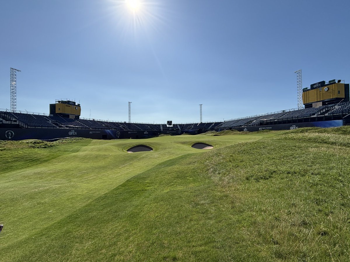 j_kellyyyyy's tweet photo. Ain’t many better places to be this week than Royal Portrush, course is in some condition will set up for a great Open Championship 💪🏼
#theopen #majorweek https://t.co/Hmq5WK0MRR