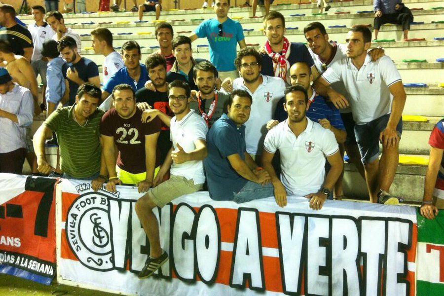 Desde Vengo a Verte queremos mostrar todo nuestro apoyo a nuestros amigos de San Fernando, donde tan buenos momentos hemos compartido juntos. Deseamos que se haga justicia, <a href="/rfef/">RFEF</a>.
¡No podrán con la Isla de León!
Toda la fuerza, <a href="/leonsfdo/">Monchi</a>.