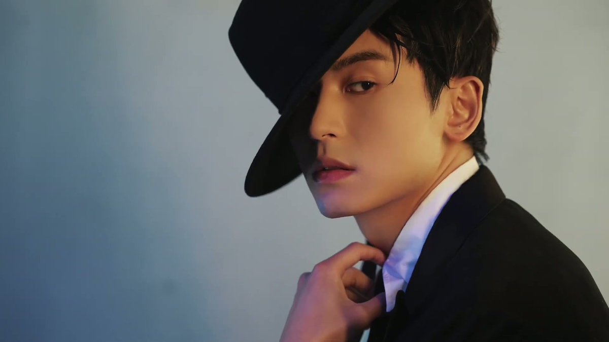 AmandaCDrama's tweet image. 作品部門 第1位「山河令」🥳チャン・ジャーハン
【あなたが選ぶ海外ドラマ大賞】あなたの好きな海ドラは?　作品部門 - SCREEN ONLINE（スクリーンオンライン） screenonline.jp/_ct/17767434 #ZhangZhehan #ZhangSanJian #theRealZhangZhehan #張哲瀚 #チャン・ジャーハン  #WordofHonor #拾荒者Scavenger