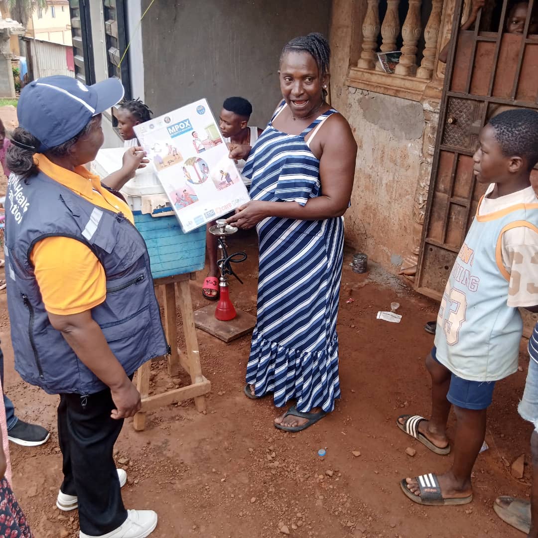 WHOSierraLeone's tweet image. Active case search and contact line listing continue across districts and chiefdoms in response to the #mpox outbreak.
Today, WHO Incident Manager Dr. Margaret Lamunu is on the ground, actively participating in field efforts.