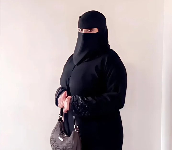 اســــمــــــــاء tweet media