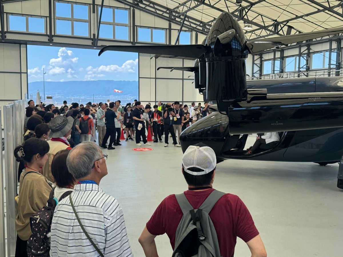 ArcherAviation's tweet image. Thank you to the thousands of visitors who spent time with us during our display of Midnight at the World Expo (@expo2025_japan) in Osaka. 

We’re proud to be building on Japan’s rich aviation heritage alongside our partners Japan Airlines (@JAL_Official_jp), Soracle…