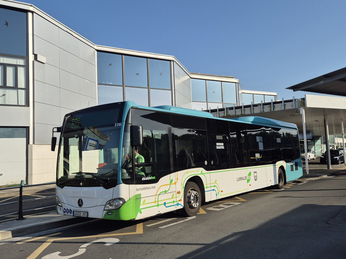 Compromiso con la mejora continua: Lurraldebus adapta la línea E21 eliminando su parada en el aeropuerto de Hondarribia hasta el 30 de septiembre

➕ Noticia: gip.eus/fu0cc

#ZUREtzatGIPUZKOA