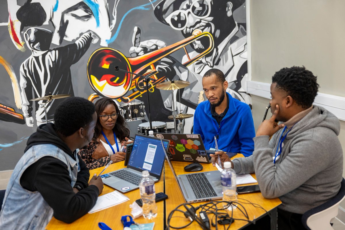 UNDP_Botswana's tweet image. 🌍 Today marks 10 years of #WorldYouthSkillsDay! Theme: Youth Empowerment through AI & Digital Skills 🤖💡
At #UNDP, we’re investing in future-ready youth through initiatives like the Unipod, equipping young minds with the tools to lead in the digital age.
WYSD2025 #AIforGood