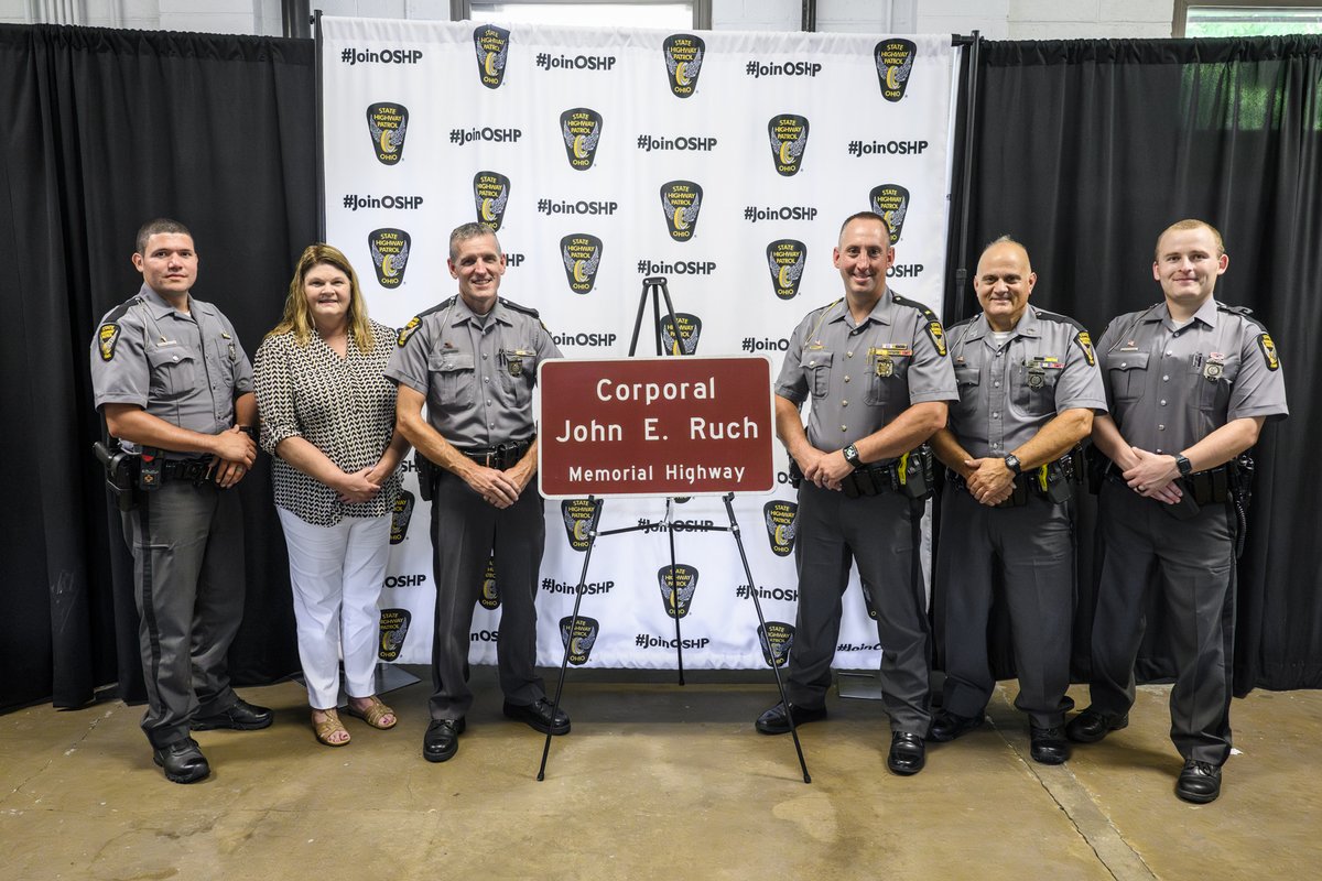 OSHP_NEOhio's tweet image. Yesterday, members of the Ohio State Highway Patrol and the Ruch family gathered to dedicate part of U.S. Route 20 in Ashtabula County in memory of Corporal John E. Ruch. Today, we ensure that his name and sacrifice will never be forgotten.