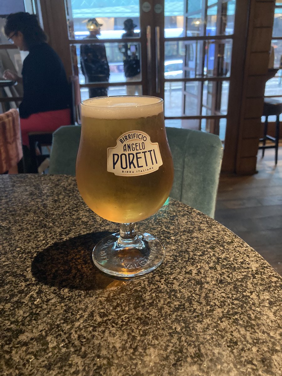 Trying to get home but we’re in the middle of a Biblical rain storm. Luckily I was passing here. Cheers👍🍻hope you can see the rain in these picture so show that I’m not at it👍🤣🍻