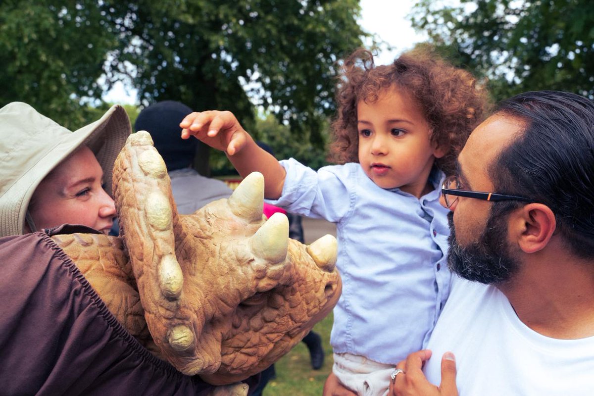 ahmadireligion's tweet photo. It was truly a day to remember! The AROPL HQ was invaded by a wonderful group of dinosaurs, led by the capable rangers at Hire Dinosaurs, who brought the prehistoric world to life for the children of our community. Laughter, learning, and roars of excitement filled the air as little ones got up close with their favourite dinosaurs. More than just fun, it was a hands-on learning experience that sparked curiosity and wonder. The day was devoted to learning about dinosaurs, extinction, and the importance of taking care of our planet. Events like this bring our community closer and reflect the heart behind everything we do. We are working to create a better world for our children. They are our joy, our future, and they deserve to inherit a world full of peace, love, and light.

لقد كان يوماً استثنائياً سيظل عالقاً في الذاكرة!
فقد اجتاح سربٌ رائع من الديناصورات مقر دين السلام والنور الأحمدي، وذلك بقيادة الحُرّاس المهرة من فريق *Hire Dinosaurs*، الذين أعادوا عالم ما قبل التاريخ إلى الحياة أمام أطفال مجتمعنا.
امتلأ المكان بضحكات الأطفال ودهشتهم وحماسهم وهم يقتربون من ديناصوراتهم المفضلة.
ولم يكن اليوم مجرد وقت ممتع، بل كان تجربة تعليمية تفاعلية أثارت فضولهم وفتحت أمامهم أبواب التساؤل والانبهار.
لقد كرّسنا هذا اليوم للتعرّف على الديناصورات، وقصص انقراضها، وأهمية الحفاظ على كوكبنا.
إن مثل هذه الفعاليات تقرّبنا من بعضنا البعض، وتعكس شغفنا في كل ما نقوم به.
فنحن نعمل من أجل بناء عالم أفضل لأطفالنا، فهم فرحتنا ومستقبلنا، ويستحقون أن يرثوا عالماً مفعماً بالسلام والمحبة والنور.

#AhmadiReligion #AROPL #Crewe