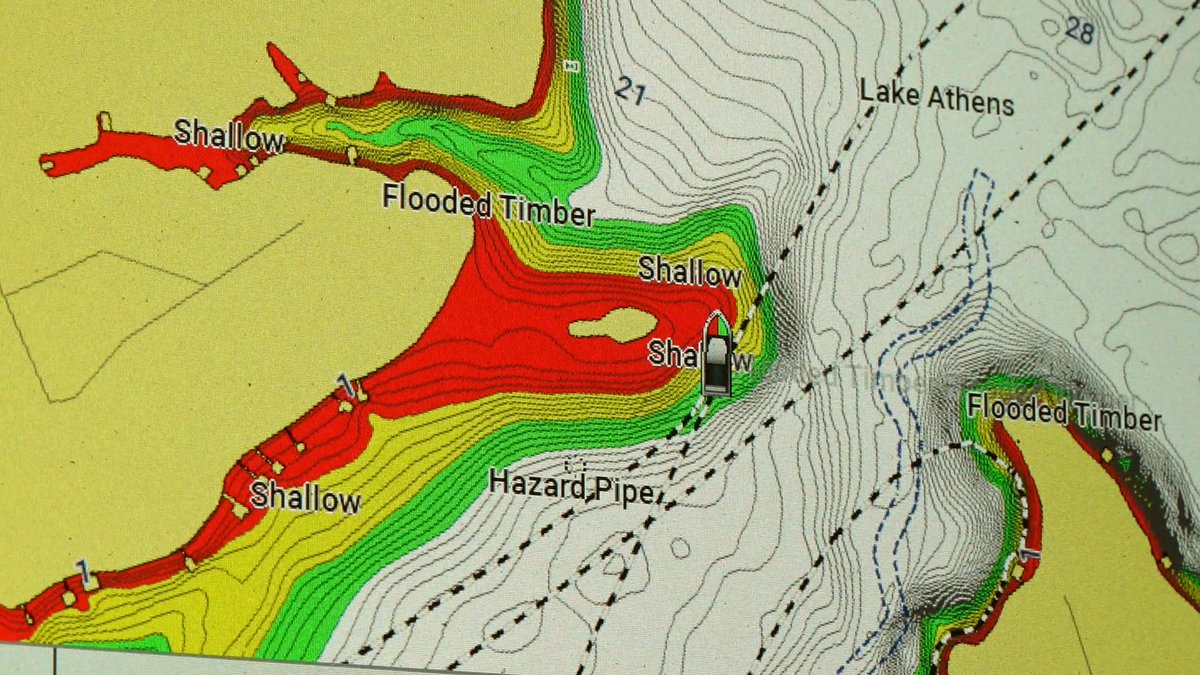 This is a textbook early morning spot to try during the summer. A shallow island with close access to the main lake/deep water provides an easy feeding spot for bass.

#FishGarmin #GarminPro #GarminFishHunt #DepthRangeShading