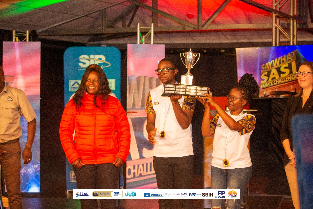 SAYWHATOrg's tweet photo. They came. They spoke. They conquered.
Massive congratulations to @Manicaland State University of Applied Sciences for clinching the title at the SASI Debate competitions
Your eloquence, passion, and preparation were unmatched.
#SASIdebate
@Nyaradzo_Group
@SAYWHATOrg https://t.co/654y1ssdCF
