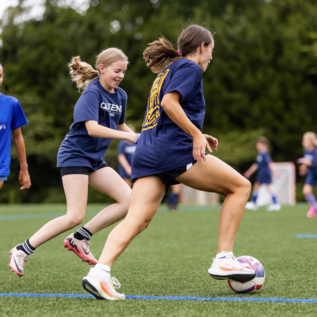 carolinaascent's tweet image. Supporting our young local Queens π
Thanks to @quwsoc for having us out this week!