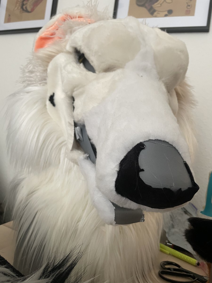 DeadDogFursuits's tweet image. This lad needs some large booper still!