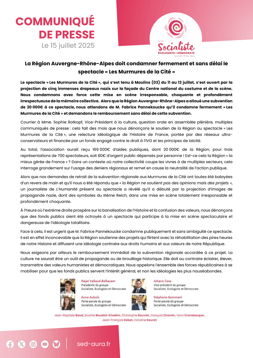 Le spectacle "Les Murmures de la Cité" sur lequel nous alertons depuis des mois s'est ouvert par la projection de 5 drapeaux nazis sur la façade du CNCS à Moulins.
<a href="/Pannekouckefabr/">Fabrice Pannekoucke</a> doit condamner fermement ce spectacle et demander le remboursement de la subvention régionale👇