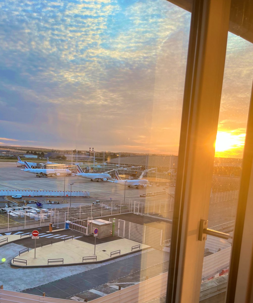 また皆さまとお目にかかれる日を楽しみにしております♪
I hope to see all you wonderful people again someday. Take care and stay well!