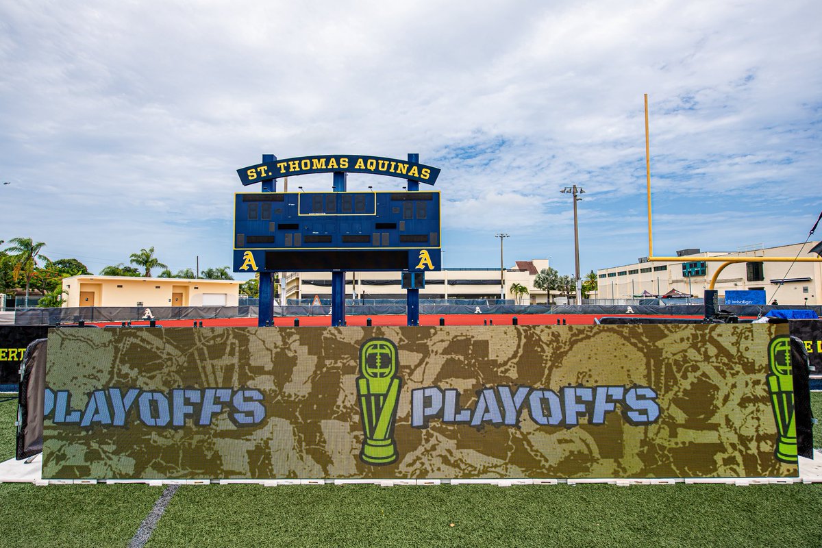 AquinasAthletics tweet media