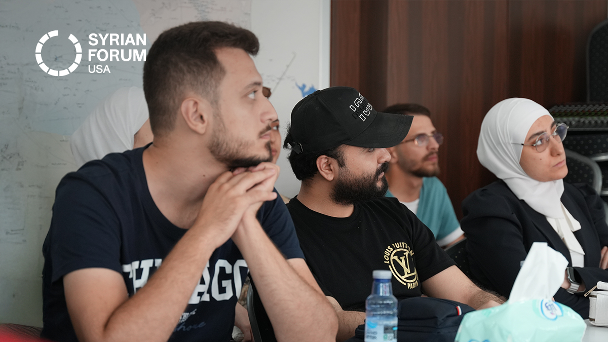 SyrianForumUSA's tweet image. Training Syria’s Future Engineers!
The @dollanibootcamp initiative is equipping young Syrian engineers with the skills & confidence to thrive!
Through dynamic workshops blending theory & practice, participants like these are stepping into the job market ready to succeed.
💡You…