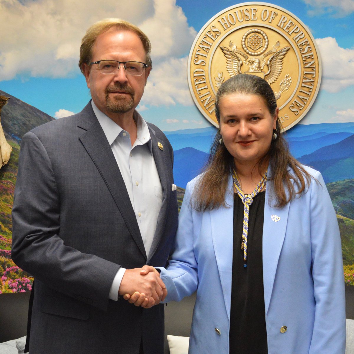 Congressman Chuck Edwards (@repchuckedwards) on Twitter photo Thank you to Ukrainian Ambassador Oksana Markarova for stopping by my office to discuss Ukraine’s ongoing efforts to defend its nation against Russia’s aggression. As a member of the Congressional <a href="/UkraineCaucus/">Congressional Ukraine Caucus</a>, I support an America First agenda that supports and helps to bring Thank you to Ukrainian Ambassador Oksana Markarova for stopping by my office to discuss Ukraine’s ongoing efforts to defend its nation against Russia’s aggression. As a member of the Congressional <a href="/UkraineCaucus/">Congressional Ukraine Caucus</a>, I support an America First agenda that supports and helps to bring