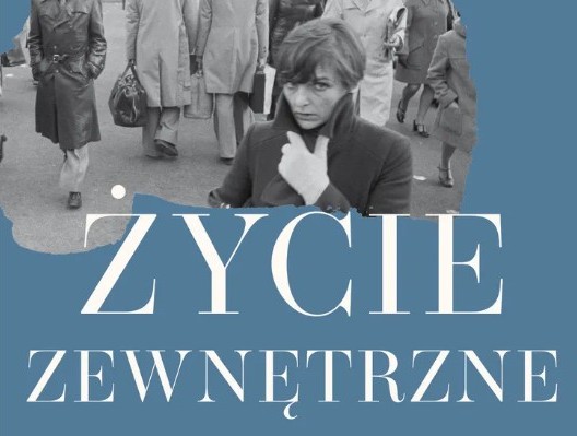 🔴#Recenzja➡️Agnieszka #Tarnowska: Wychodząc z domu. O „Życiu zewnętrznym” Annie #Ernaux 
➡️teologiapolityczna.pl/agnieszka-tarn…