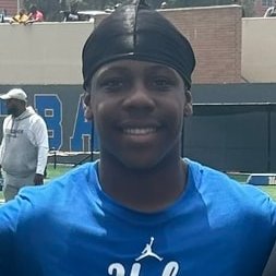 MizzouToday (@mizzoutoday) on Twitter photo "I have a knack for when the hole is open, when it's closed, when to not hit the hole and when to bounce."
Class of 2027 running back Correll Buckhalter Jr. has shown his strong vision in the backfield, rising in the eyes of #Mizzou brass: on3.com/sites/mizzou-t… "I have a knack for when the hole is open, when it's closed, when to not hit the hole and when to bounce."
Class of 2027 running back Correll Buckhalter Jr. has shown his strong vision in the backfield, rising in the eyes of #Mizzou brass: on3.com/sites/mizzou-t…