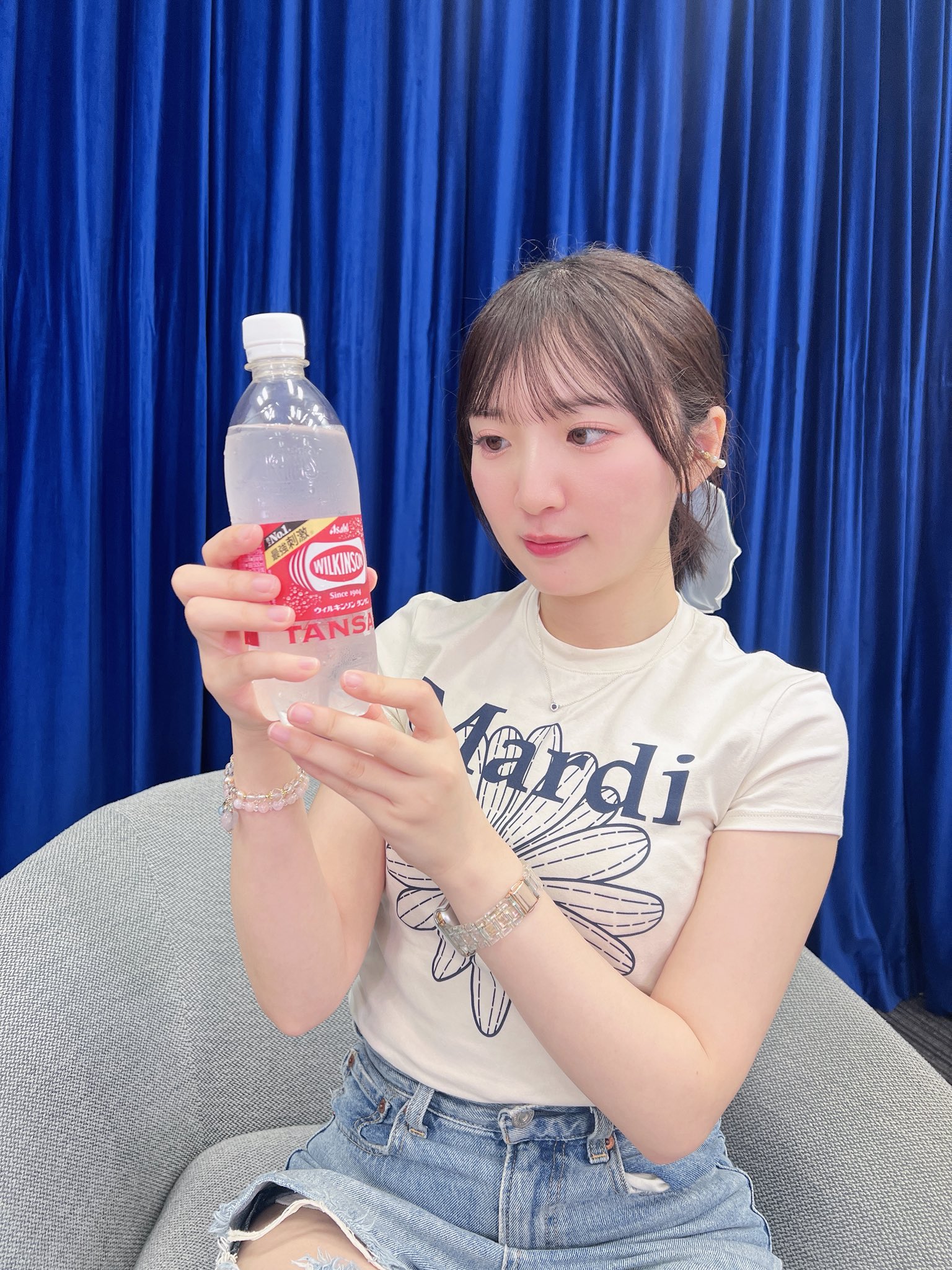 豊田萌絵 - Buscar / X