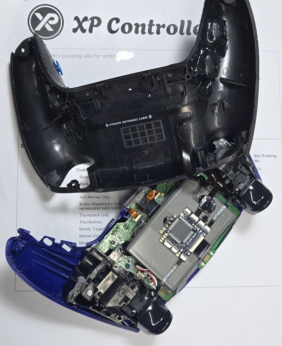 Getting cleaner now, also every new remappable dualsense and send in that is 030 and newer, PS4 (edge soon) now comes with the XP mini mappa that has 4 back button profiles and uses a Pic18 chip that has extreme low power mode, so you can get the maximum life out of your battery!