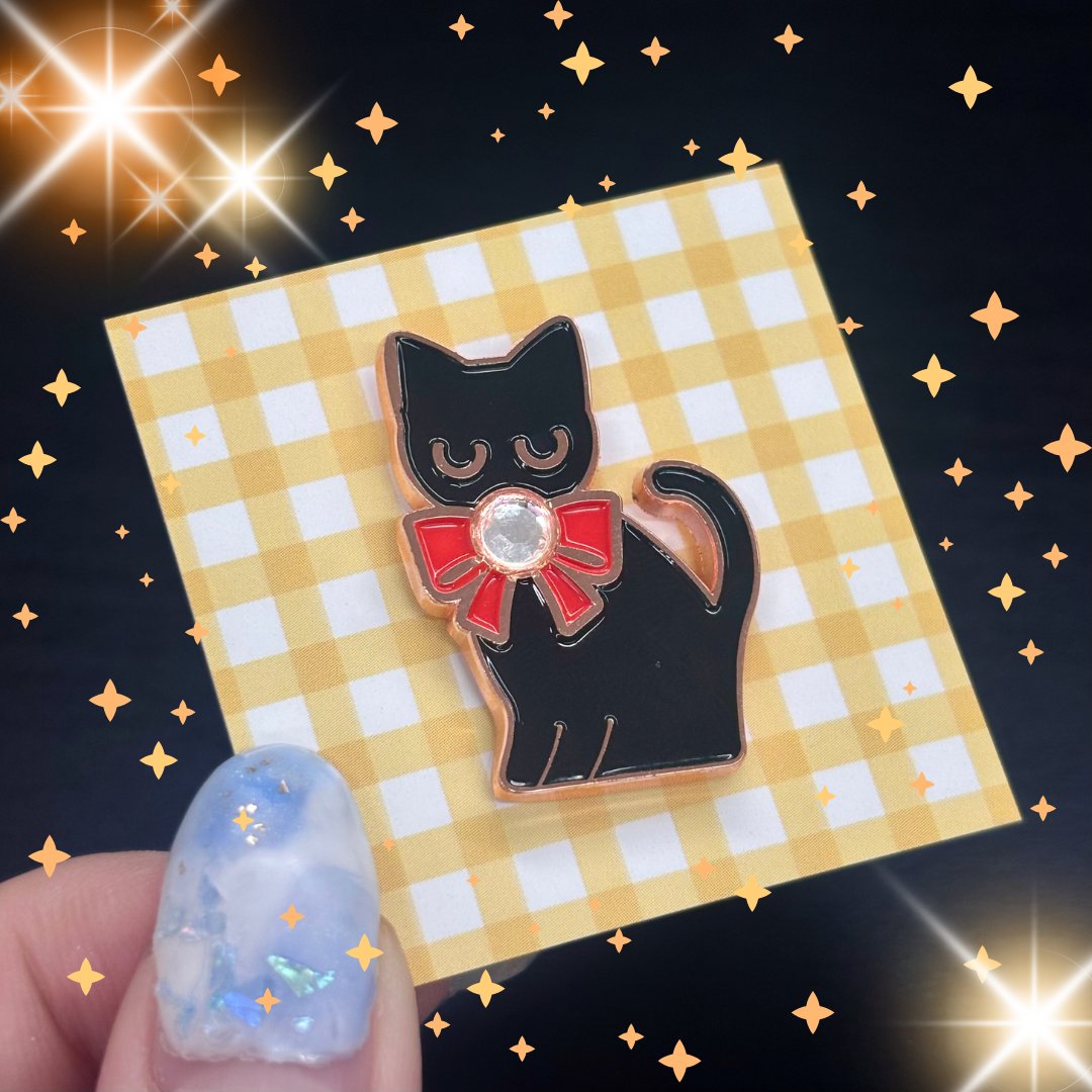 ˗ˏˋきらめきをプラス ˎˊ˗
🟧ラインストーンピンバッジ🟧

ラインストーンがついた特別感のあるピンバッジです！最大５個まで付けられます✨
全18種の中からお選びください（６色３サイズ）

▼詳しくはこちらから
pintatsujin.com/category/rhine…