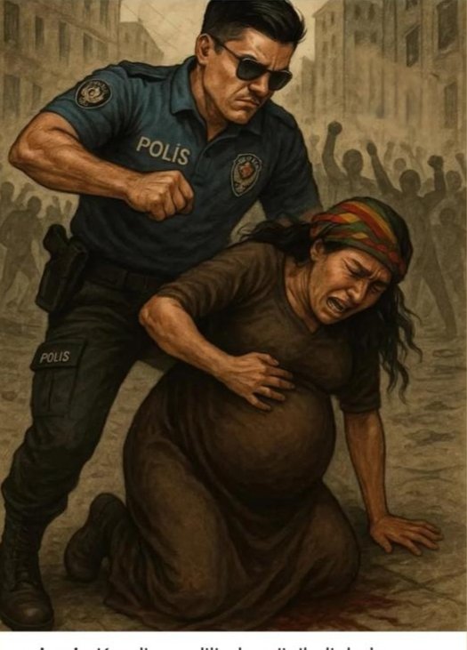 kayydernek's tweet photo. Kürtçe müzik dinledi diye bir ailenin İstanbul’da polis tarafından darp edilmesini kabul etmiyoruz!
Kürtçe suç değildir! Irkçılığa, şiddete boyun eğmiyoruz. Bu hukuksuzluğun takipçisiyiz!

#KürtçeYasaktırDiyeBirŞeyYok
#KürtçeMüzikSuçDeğildir
#ZimanJiyanE
#EmKurdIn https://t.co/JIwE6zSKOu