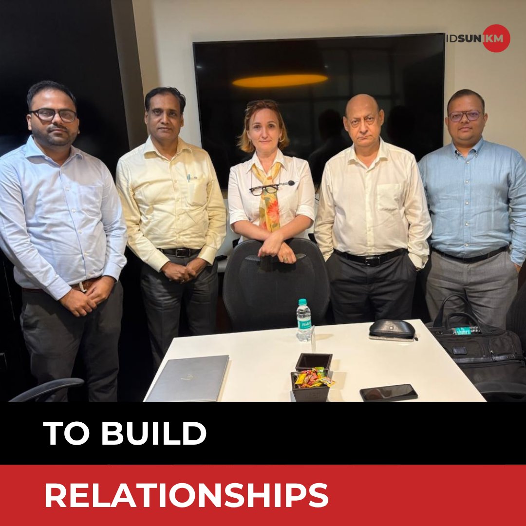 MidsunIKM's tweet photo. Our colleagues Elena and Elyes visited the vibrant country of India to collaborate on an important topic: how to prevent weather- and animal-induced flashovers in power systems. We are very grateful for the warm welcome🇮🇳🤝⚡ https://t.co/6PMFTK81k2