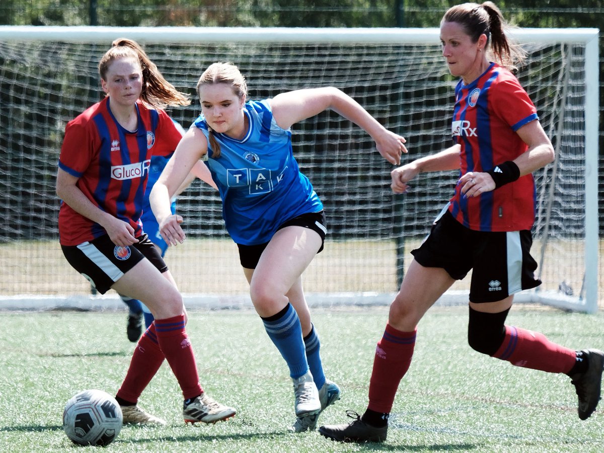 Andrew B (@andrewbatt5) on Twitter photo My photos from yesterday’s pre-season friendly between <a href="/AshridgeParkLFC/">Ashridge Park Women FC</a> and <a href="/WomensATFC/">Aldershot Town FC Women</a> are online now at: flickr.com/photos/content…. <a href="/WokinghamSport/">Sport.Today</a> <a href="/fiberkshire/">Football in Berkshire</a> <a href="/tvcwfl/">TVCWFL</a> <a href="/TalkingWoSo/">Talking WoSo</a> <a href="/HerGameToo/">Her Game Too</a> <a href="/SheKicksMag/">She Kicks - women's football magazine</a> <a href="/BasePyramid/">BaseofthePyramid</a> <a href="/wanderintractor/">The Wandering Tractor</a> My photos from yesterday’s pre-season friendly between <a href="/AshridgeParkLFC/">Ashridge Park Women FC</a> and <a href="/WomensATFC/">Aldershot Town FC Women</a> are online now at: flickr.com/photos/content…. <a href="/WokinghamSport/">Sport.Today</a> <a href="/fiberkshire/">Football in Berkshire</a> <a href="/tvcwfl/">TVCWFL</a> <a href="/TalkingWoSo/">Talking WoSo</a> <a href="/HerGameToo/">Her Game Too</a> <a href="/SheKicksMag/">She Kicks - women's football magazine</a> <a href="/BasePyramid/">BaseofthePyramid</a> <a href="/wanderintractor/">The Wandering Tractor</a>