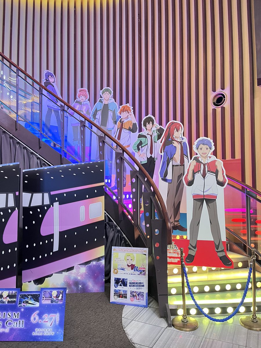 wacchoichoi's tweet image. 汗かいて頭もまっしろでございます.....🌈