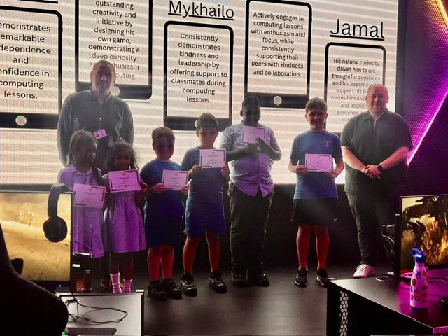 Our children had an incredible experience at the Level Up Excellence in Computing Awards hosted by St Mary’s University. The day was filled with exciting and enriching activities, beginning with a warm welcome and an inspiring awards ceremony