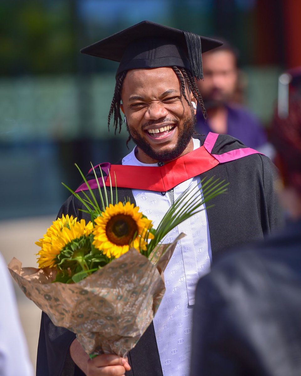 UniofStaffs's tweet image. Summer Graduation is underway!
Yesterday we celebrated our incredible Computing, Esports &amp;amp; Engineering grads—an amazing start to this year’s ceremonies.
We’re proud of you all &amp;amp; can’t wait to see what’s next!

Photos bit.ly/StaffsGradPhot…
Highlights bit.ly/3IKZm8v