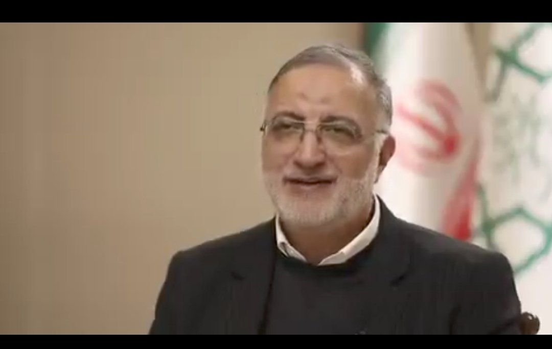 asper1370's tweet image. دقت کردین
ایشون بعد حملات اسرائیل ریده به خودش دیگه مثل قبل بلبل زبونی نمیکنه محافل دانشگاهیی
@arzakani4