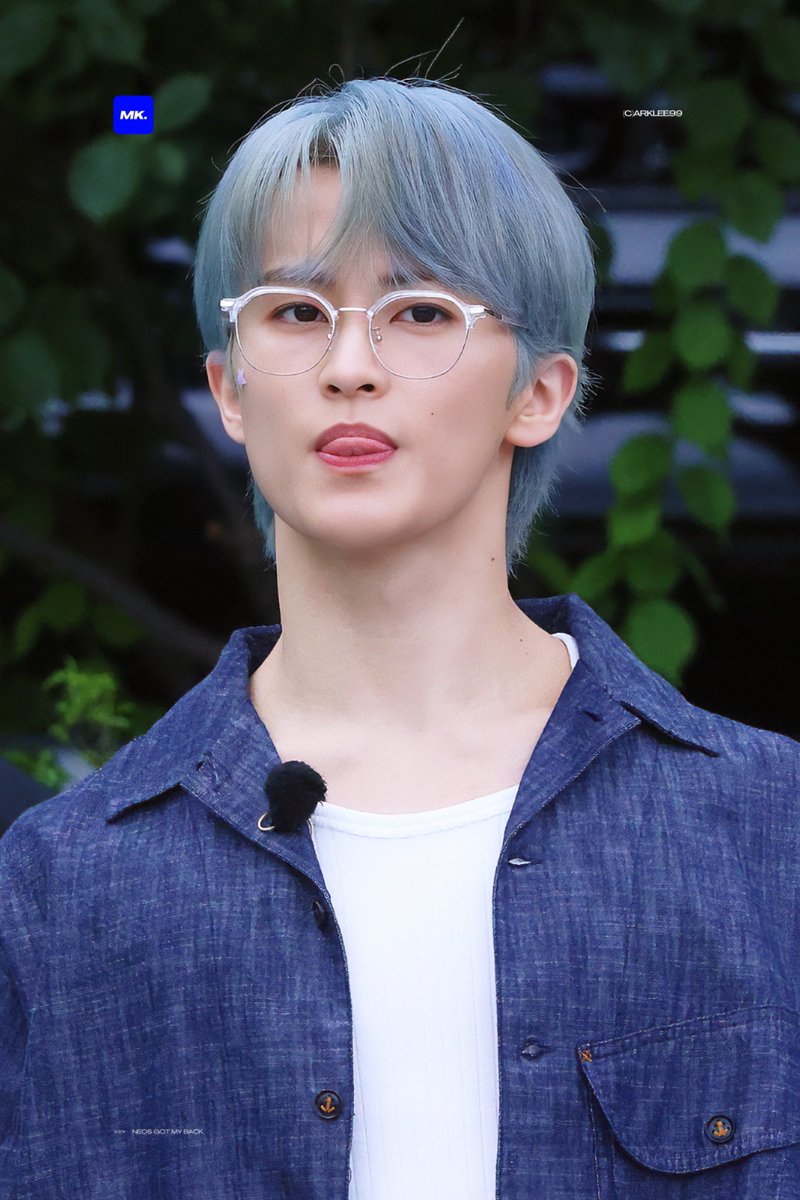 carklee99's tweet image. 250715

𝓗𝓸𝓽 𝓷𝓮𝓻𝓭

#MARK #마크