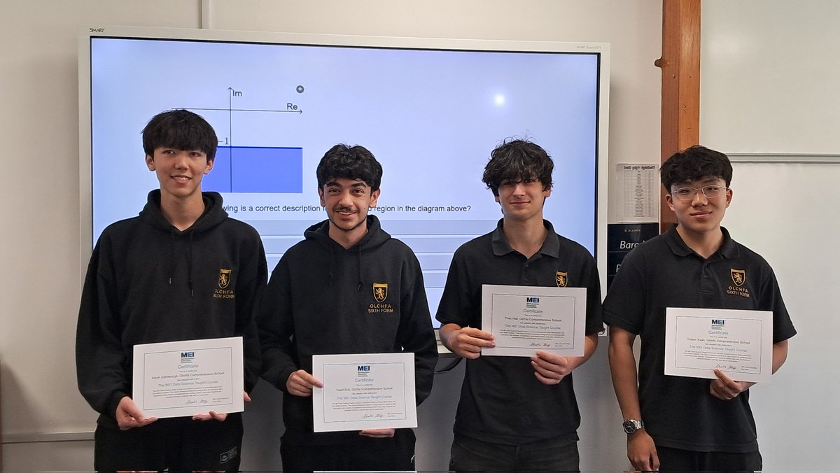 CompMathsOlchfa's tweet image. Well done to Y12 @Olchfaschool pupils Tristan, Theo, Yusef and Kevin for completing the @MEIMaths Data Science Taught Course and obtaining their Distinction and Merit awards! Excellent results on a very interesting course! Proud of you!