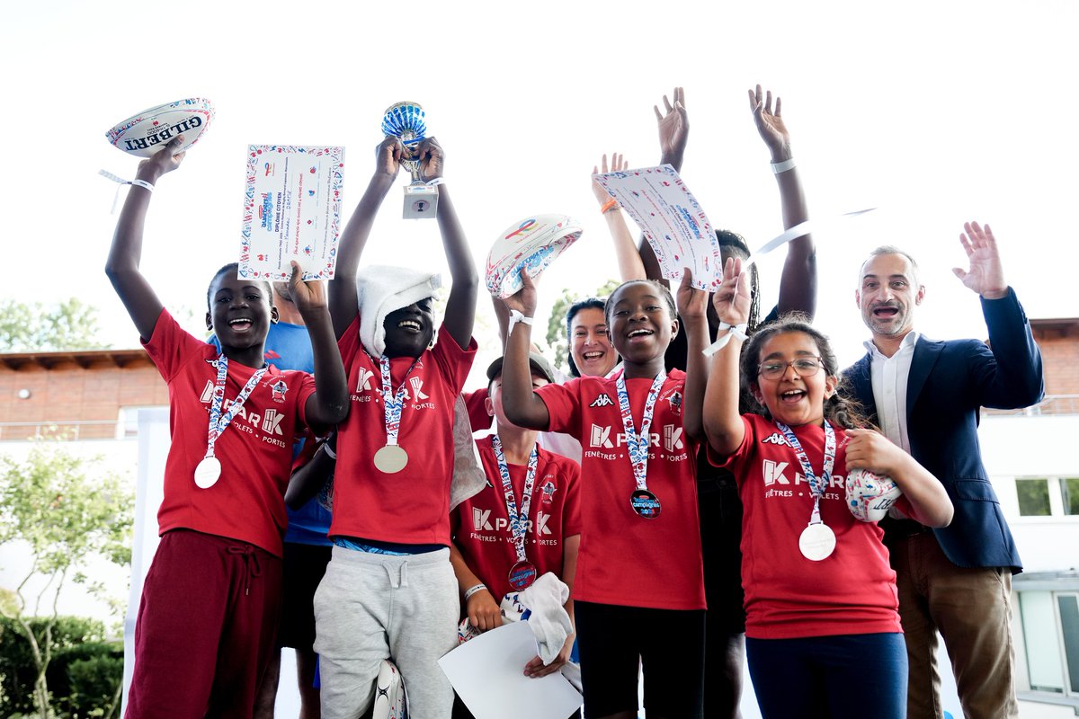 🤩Les M10 de Champigny remportent la finale nationale du TNQC ! 👏