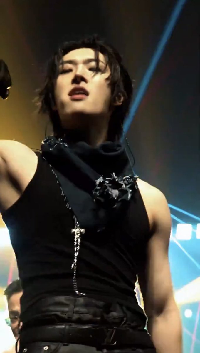 볼안쪽에혀넣고굴리는행위그만해줄것을제안
나에게너무큰자극으로다가온다