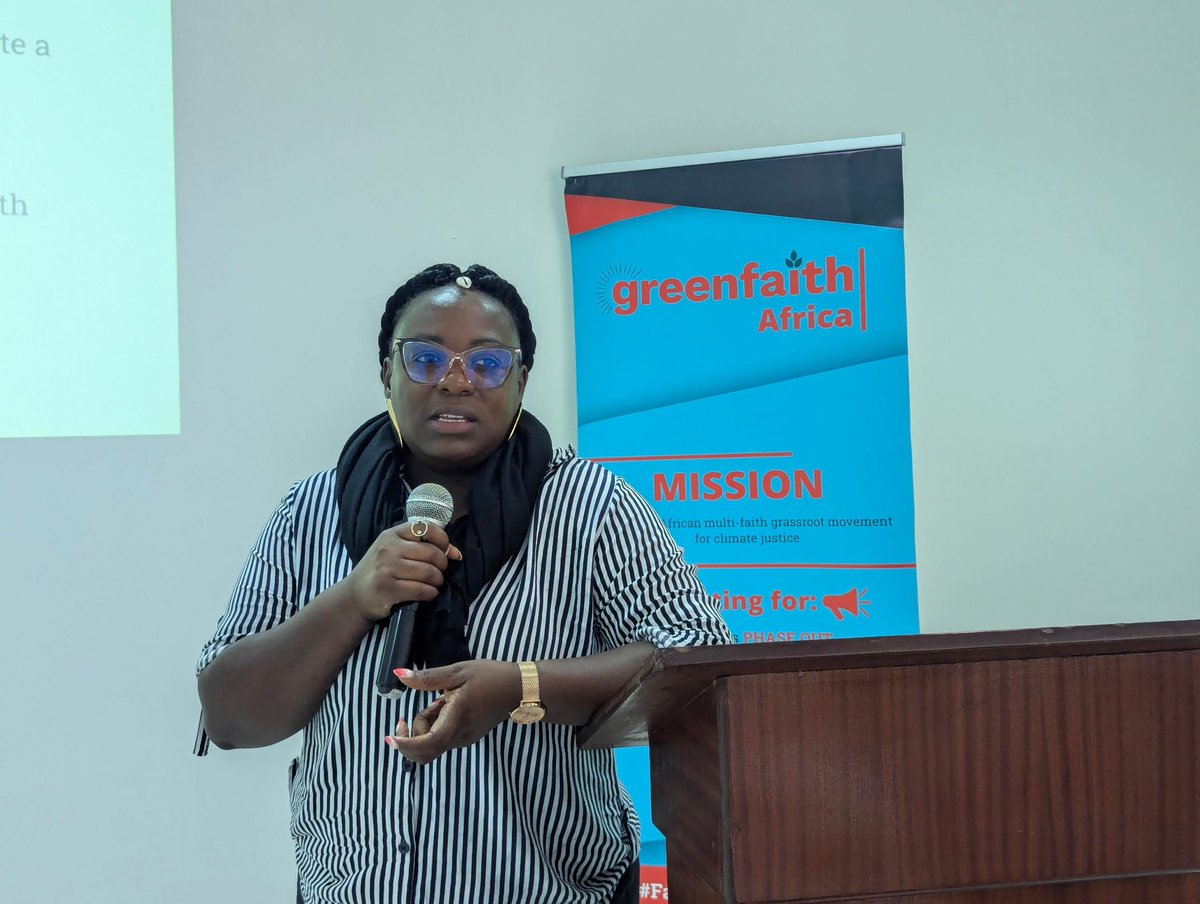 At the on going Midterm review in Nairobi, <a href="/GreenFaith_Afr/">GreenFaith Africa</a> E.D <a href="/merynewarah/">Meryne Warah</a> leading a powerful session on movement building.
Times like this we all need to work as a team.!
#Faiths4ClimateJustice