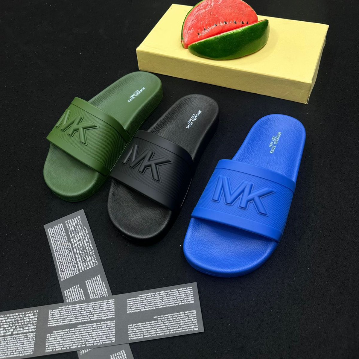 Sliders_Hub's tweet image. After a long break, we are now open! 🛍️
Prices (NGN)
Frame 1 : 35k (size 40-46)
Frame 2 : 33k (size 41-45)
Frame 3 : 35k (size 40-45)
Frame 4 : 95k (size 41-45)
Full Box Packaging! 📦
Nationwide Delivery! 🚚 🇳🇬
💬: Click link in bio to order via WhatsApp