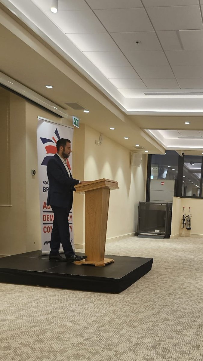 JLC_uk's tweet image. We were pleased to be at this morning's launch of the @BoardofDeputies commissioned report on antisemitism by @LordJohnMann and Dame @PennyMordaunt. We endorse the recommendations and commit to working with communal partners to see their implementation.