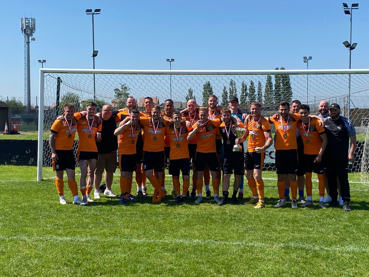 After a year out, we are back this Sunday V’s Carcroft Village FC, DN6 8AP 10.30am KO 🍊🍊