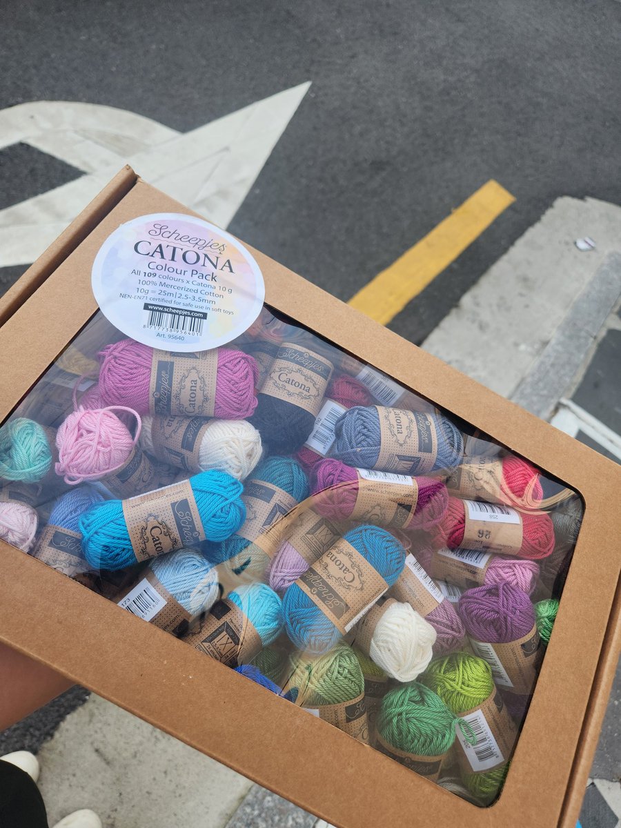 중...중고거래로 바늘을 삿더니
덤으로 쉽제스 오천개를 받앗어요
ㅁㅊ거아냐