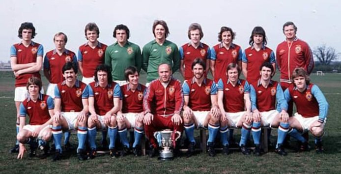 AndrewUllah's tweet image. A V ERY Happy Birthday to the late great John Robson. Never forgotten 🏐🙏🏽🏆 @robsoncrew1 #JohnRobson #AstonVilla #VillaPark