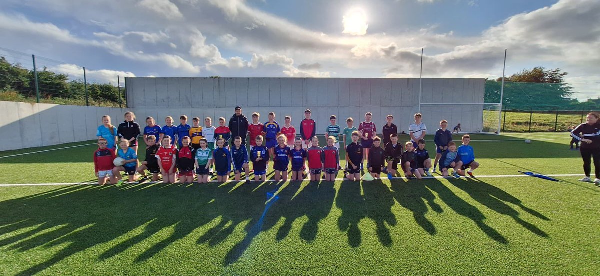 Sligo GAA C & G (@sligogaacandg) on Twitter photo Great evening at our home skills finals event. Big thank you to <a href="/sligogaa/">Sligo GAA</a> Senior player Niall Murphy for chatting with all the young players and presenting trophies to winners. We had over 250 children participate in the 12 week programme 🏁🏁🏁🏐🏐🏐 <a href="/ConnachtGAA/">Connacht GAA</a> <a href="/SligoLGFA/">Sligo LGFA</a> Great evening at our home skills finals event. Big thank you to <a href="/sligogaa/">Sligo GAA</a> Senior player Niall Murphy for chatting with all the young players and presenting trophies to winners. We had over 250 children participate in the 12 week programme 🏁🏁🏁🏐🏐🏐 <a href="/ConnachtGAA/">Connacht GAA</a> <a href="/SligoLGFA/">Sligo LGFA</a>