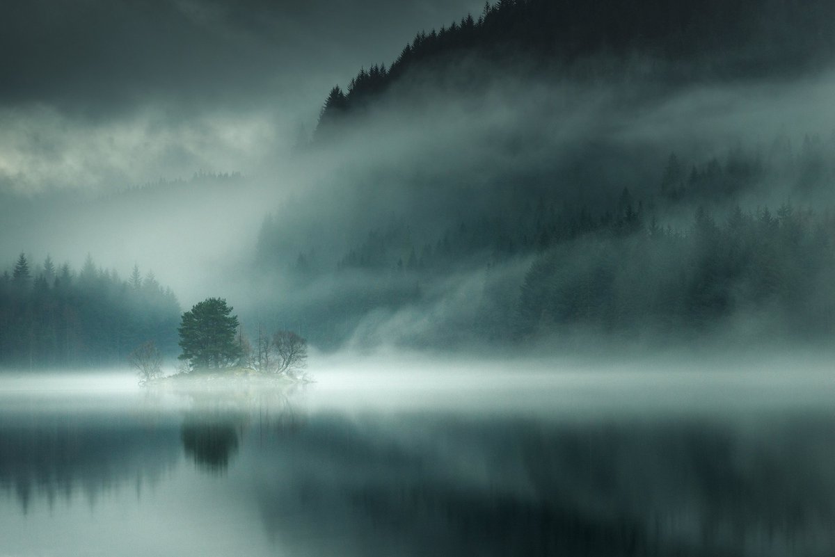 DamianShields1's tweet image. Mist over Loch Chon #Scotland #Trossachs #Aberfoyle damianshields.com